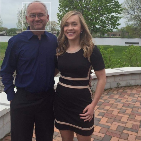 Professional black dress - Picture 3 of 3